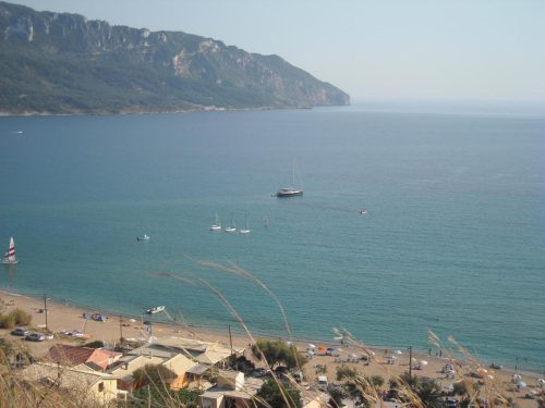 Cozy Apartments in Corfu Kerkyra in Affordable price next to the sea for families and couples in Agios Georgios Pagon
